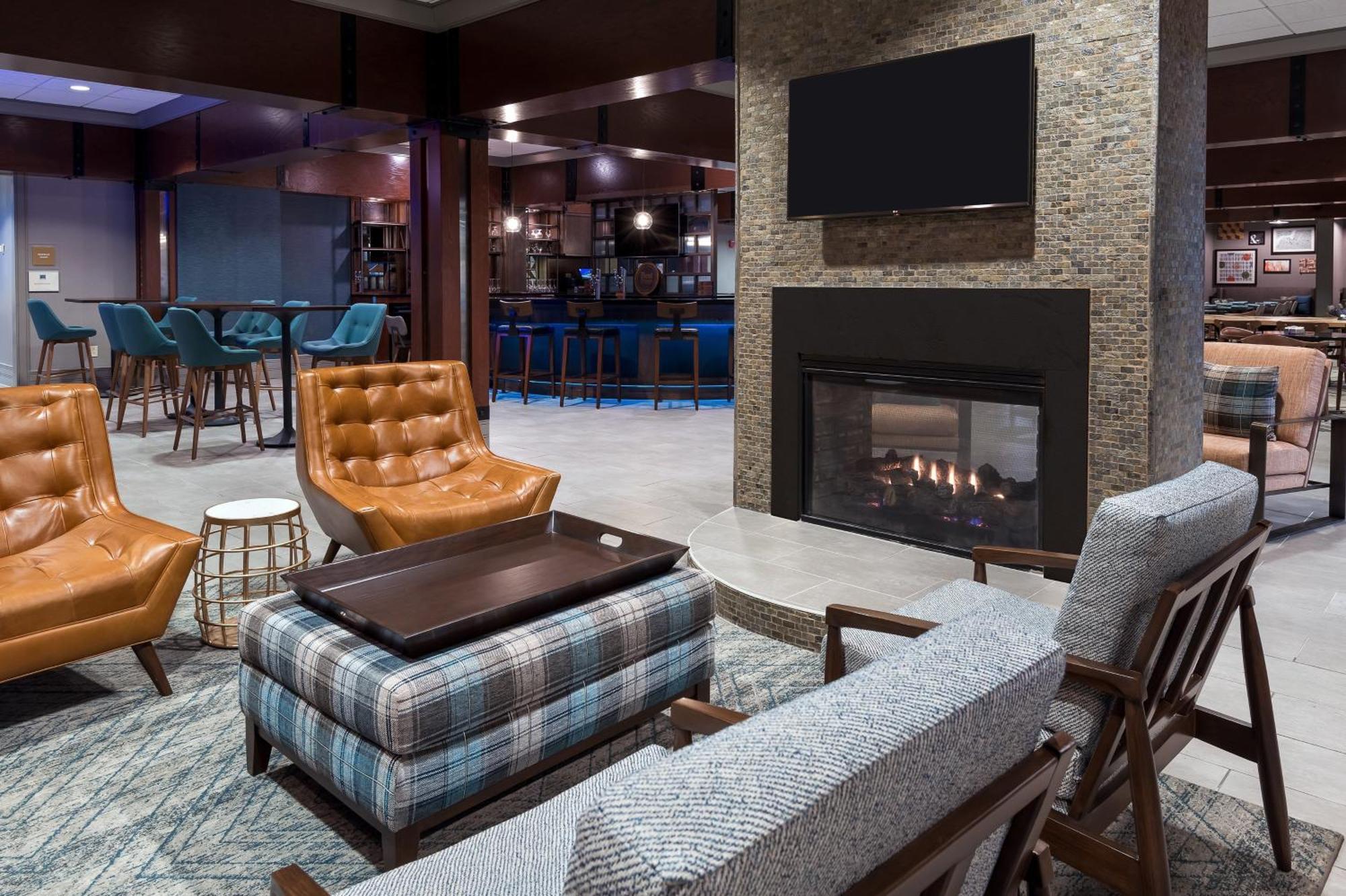 Four Points Huntsville Airport Madison Ngoại thất bức ảnh